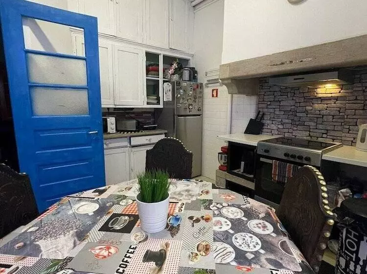 پانسیون Rostelbem Guesthouse Lisbon