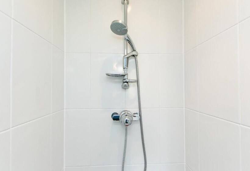 Residência Captivating 2 Bed House In Chesterfield