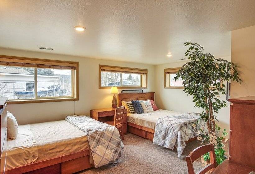 Spacious Coeur D Alene Home < 1 Mi To Downtown