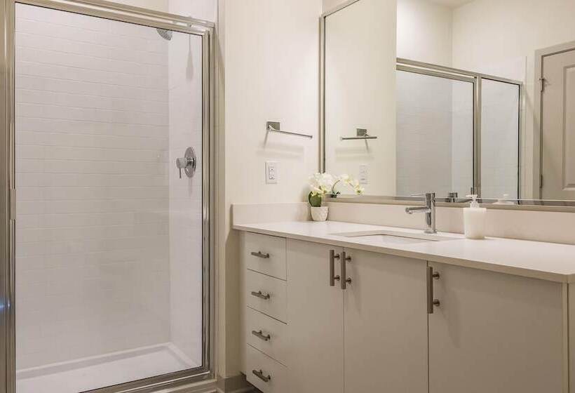 Two Charming Nulu Cozysuites