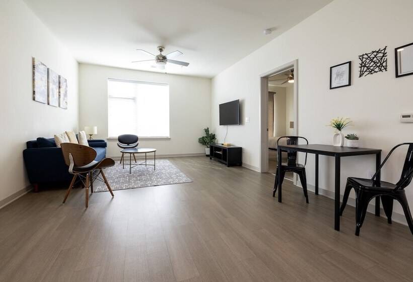 Two Charming Nulu Cozysuites