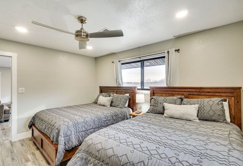 Boat Dock: Waterfront Lake Of The Ozarks Home