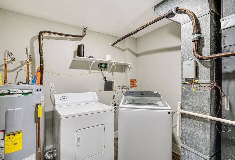 Boat Dock: Waterfront Lake Of The Ozarks Home