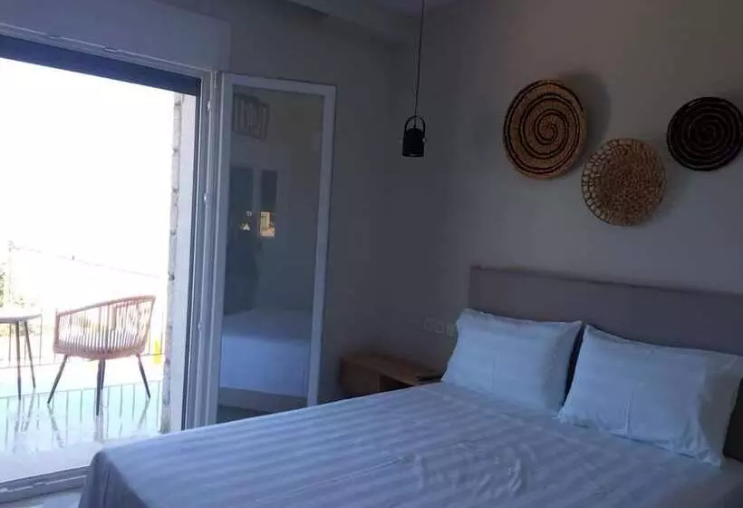 Zephyros Villas   Agios Nikitas