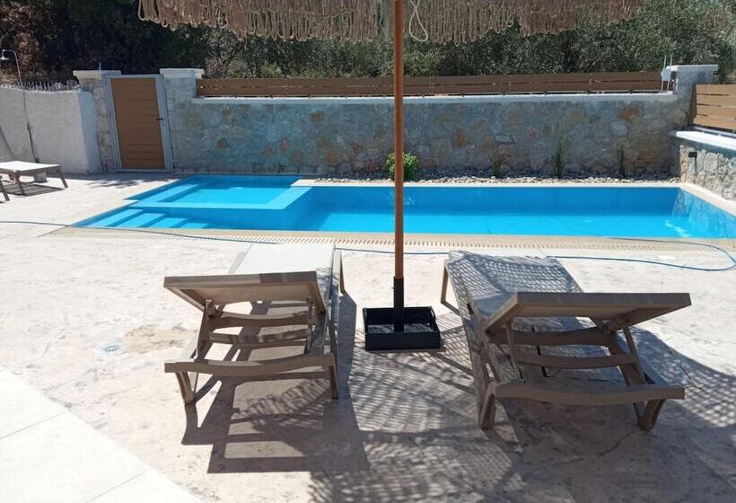 Zephyros Villas Agios Nikitas