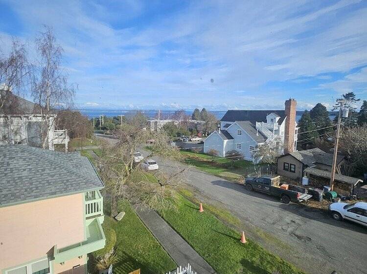 مبيت وإفطار Starrett House