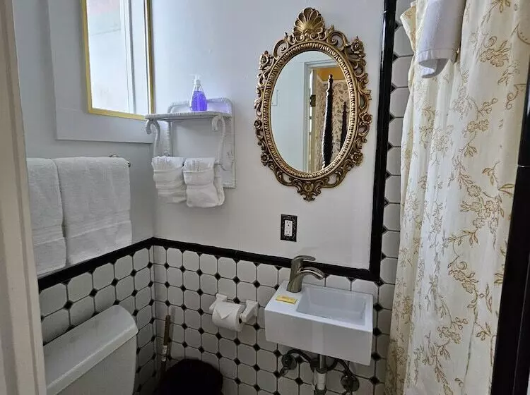 Aamiaismajoitus (B&B) Starrett House