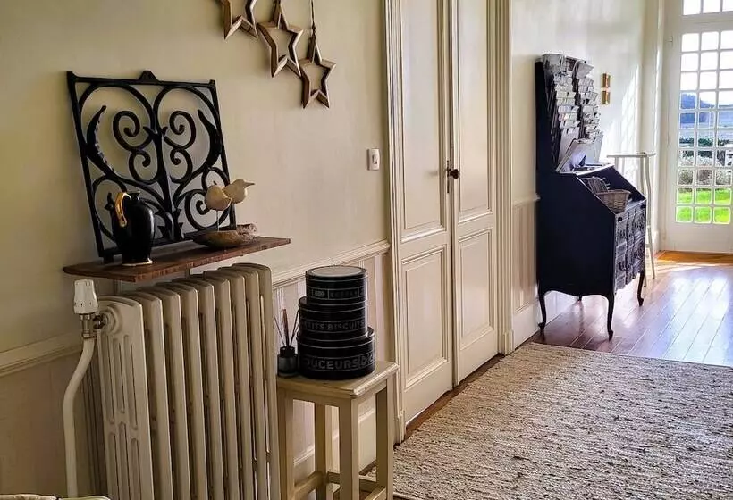 Aamiaismajoitus (B&B) Chambres D Hôtes Le Chemin