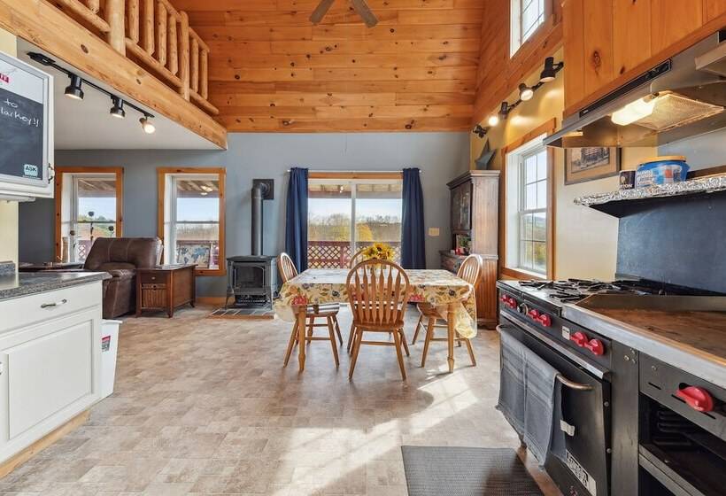 Canaseraga Malarkey Home 5 Mi To Skiing!