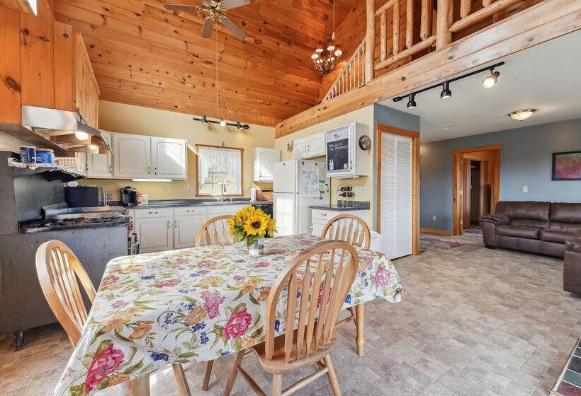 Canaseraga Malarkey Home 5 Mi To Skiing!