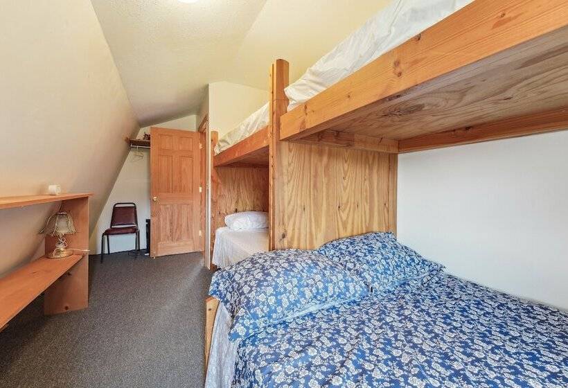 Canaseraga Malarkey Home 5 Mi To Skiing!