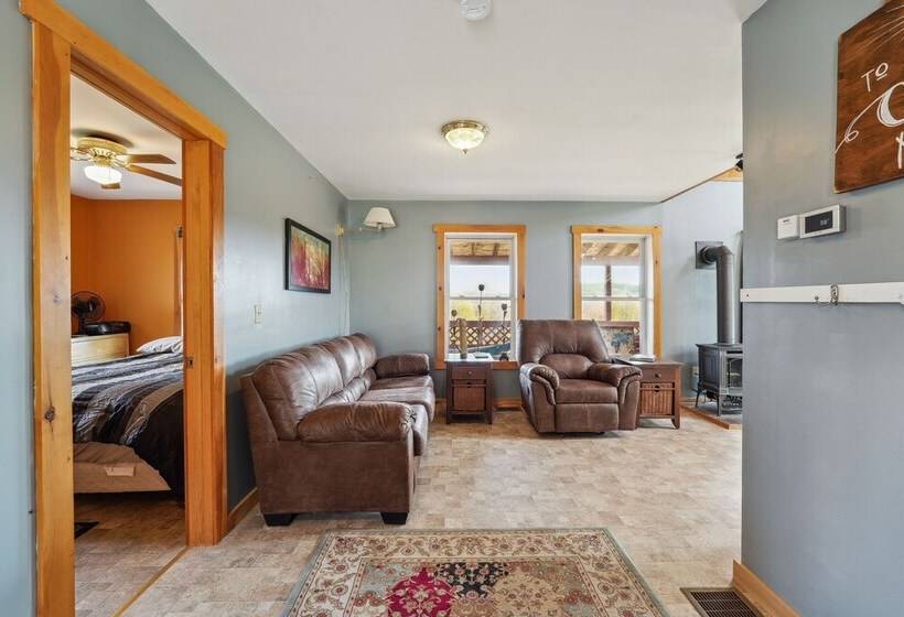 Canaseraga Malarkey Home 5 Mi To Skiing!