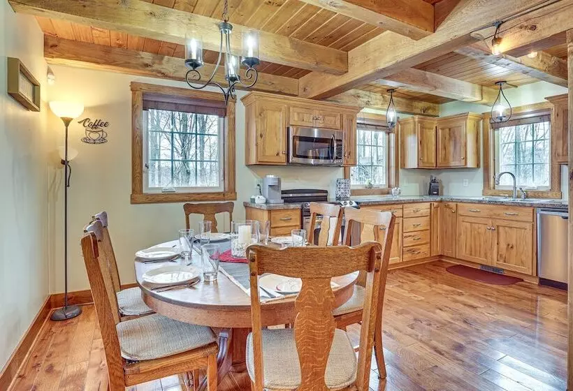 Happy Haven Hill  Cabin W/ Patio & Fire Pit!