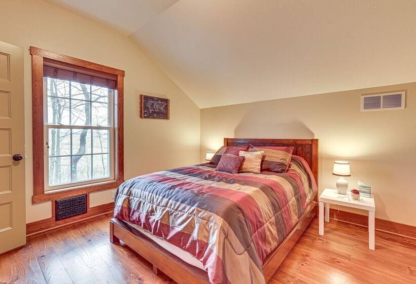 Happy Haven Hill  Cabin W/ Patio & Fire Pit!