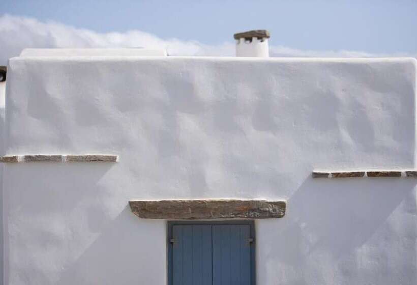 فندق Villa Mira Paros Luxury Suites