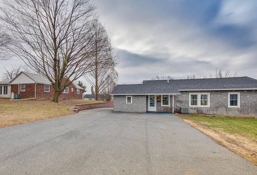 Peaceful Schaefferstown Home: 5 Mi To Middle Creek