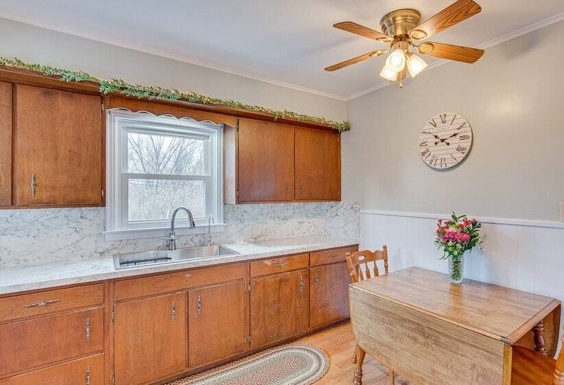 Peaceful Schaefferstown Home: 5 Mi To Middle Creek