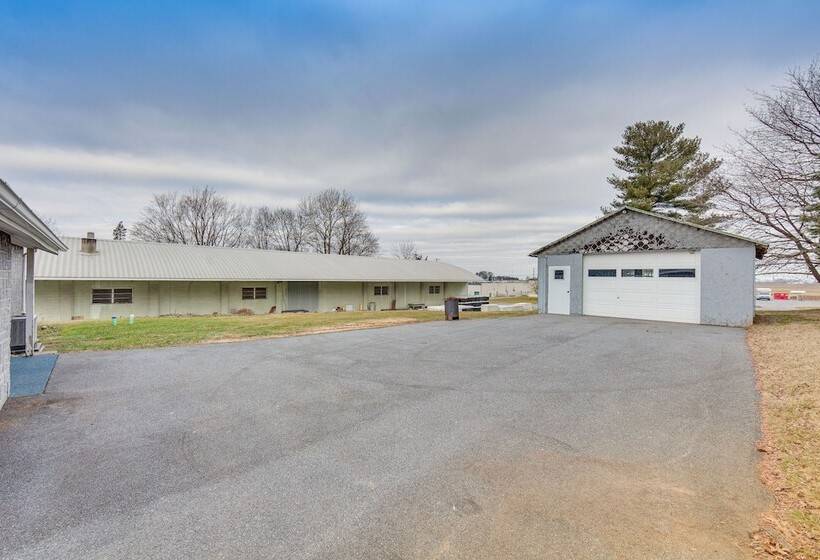 Peaceful Schaefferstown Home: 5 Mi To Middle Creek