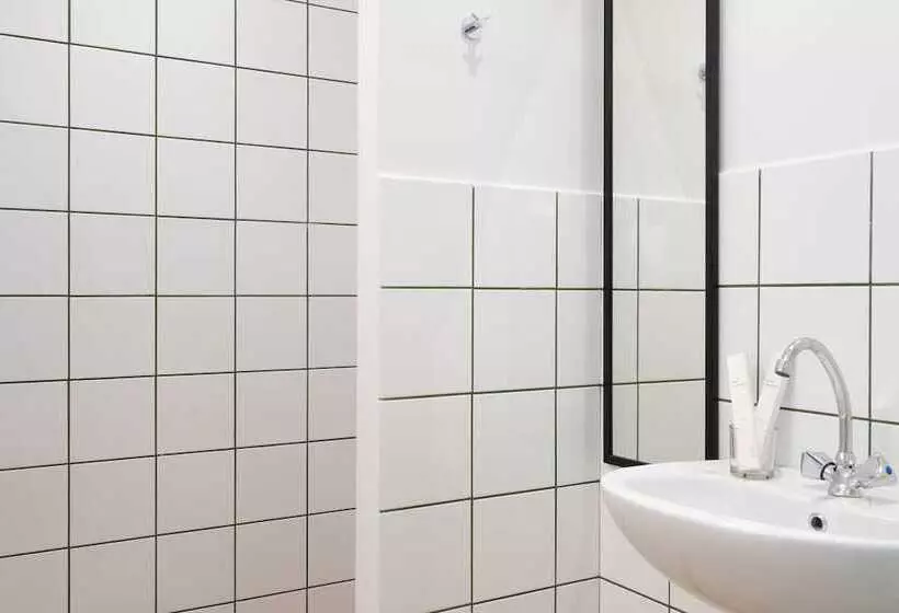 Majatalo Cabins Sleeping