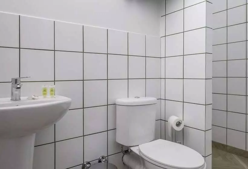 Majatalo Cabins Sleeping