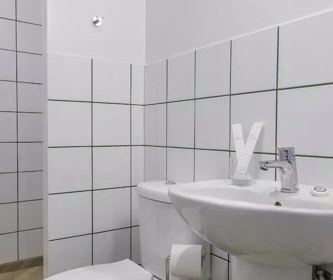 Majatalo Cabins Sleeping