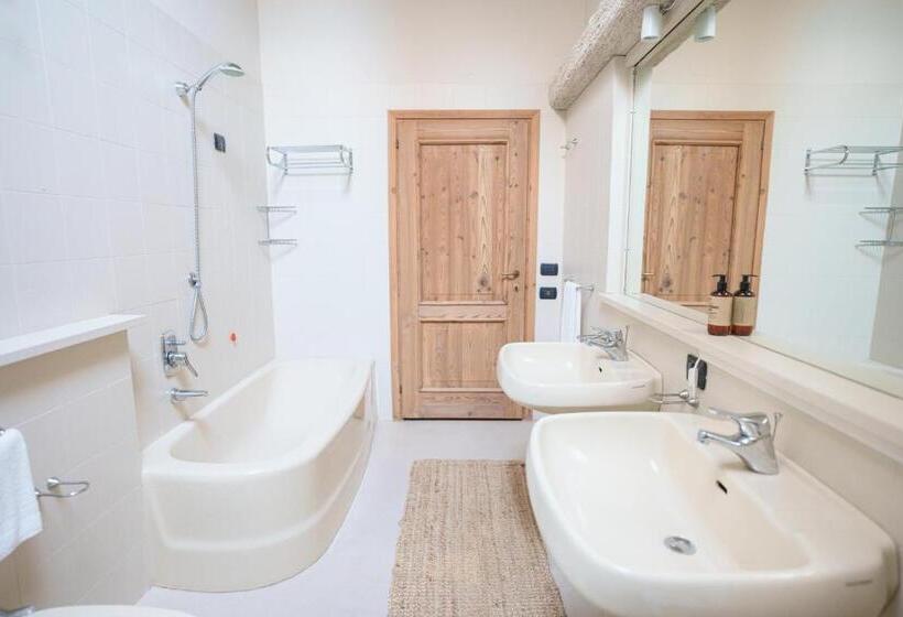 膳宿费 Farm House