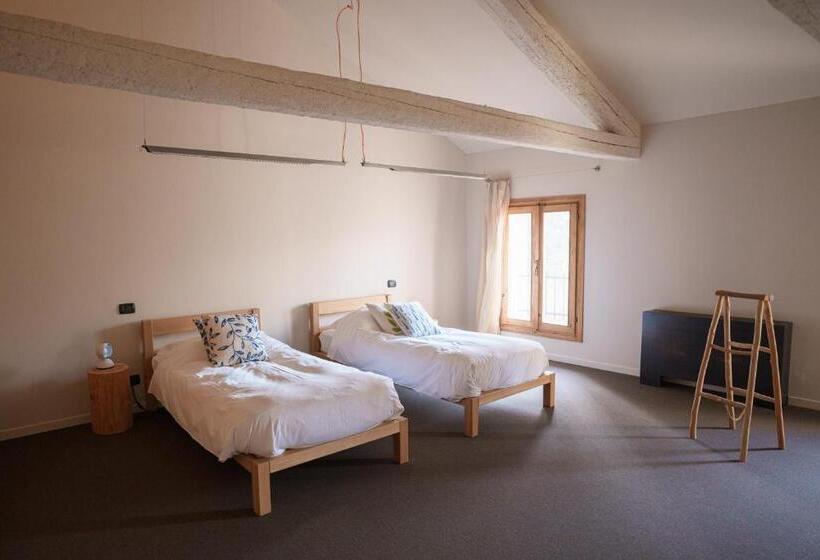 膳宿费 Farm House