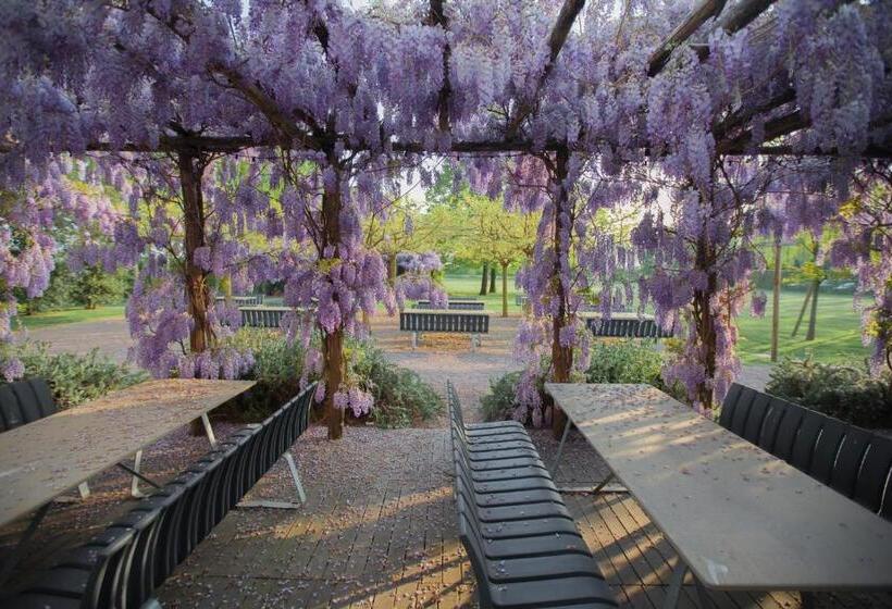 膳宿费 Farm House