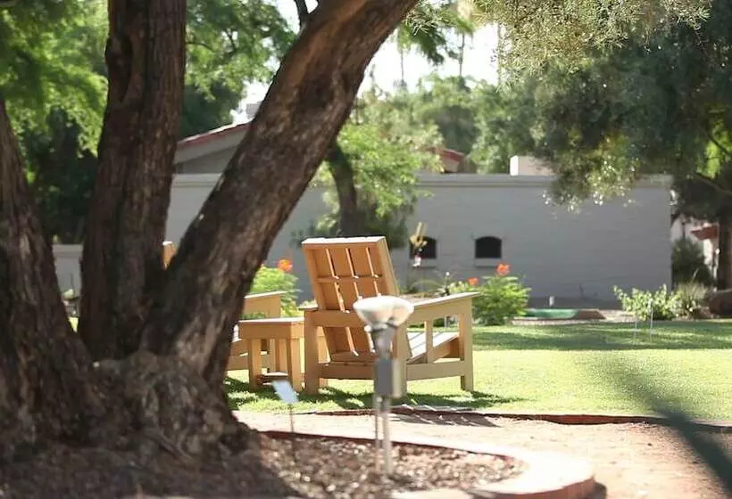 リゾートホテル Getaways At Scottsdale Camelback