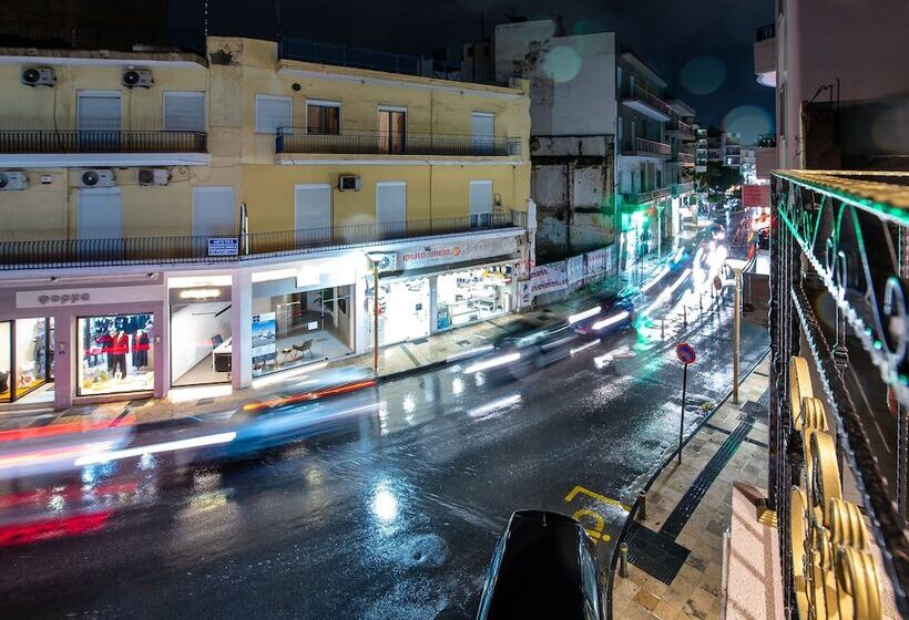 Royal Gold City Suites