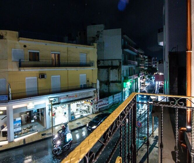 Royal Gold City Suites