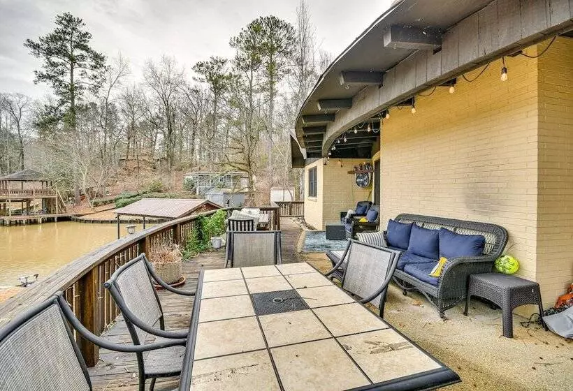 Rustic Valley Cottage W/ Boathouse On Lake Harding