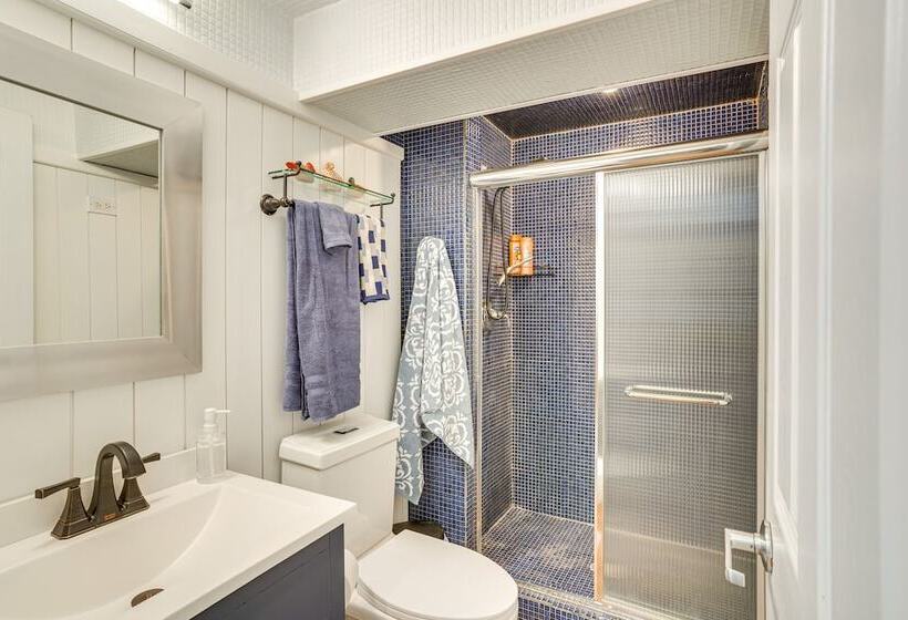 Charming Savage Home W/ Yard: 18 Mi To Minneapolis