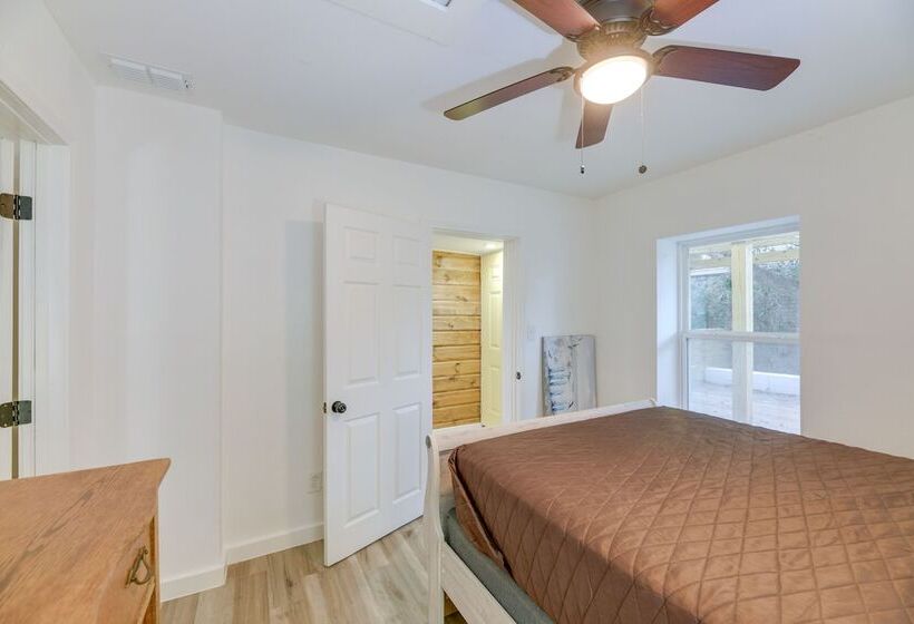 Scenic Home W/ Private Pool & Dock On Oso Bay!