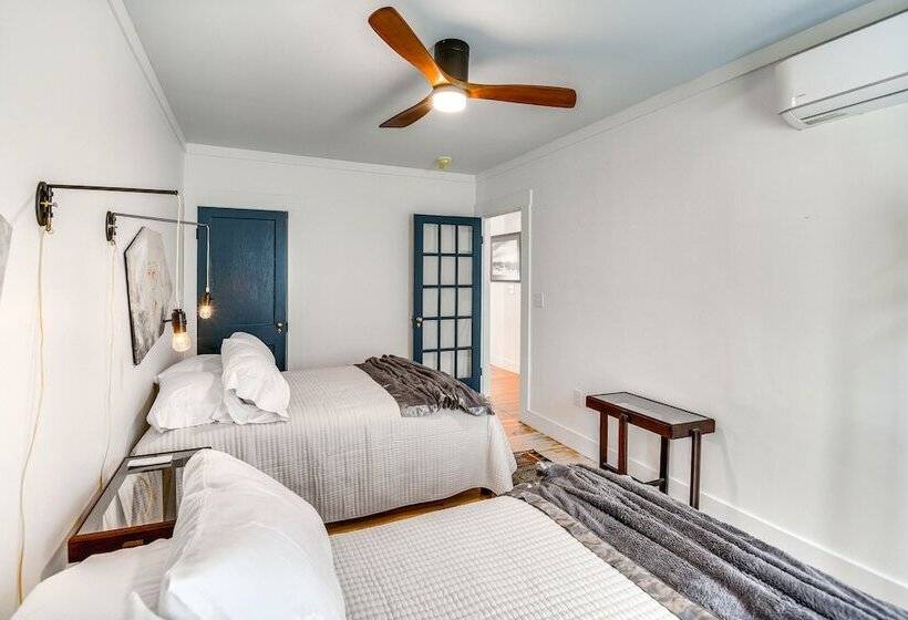 Virginia Retreat W/ Porch & Grill, Near Beaches!