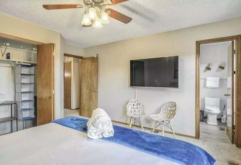 3brmountains & Hot Tubbring The Family