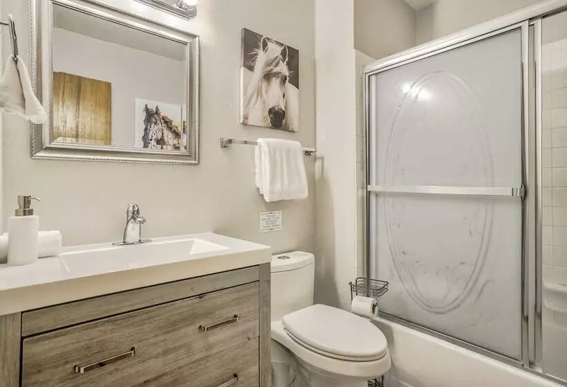 3brmountains & Hot Tubbring The Family