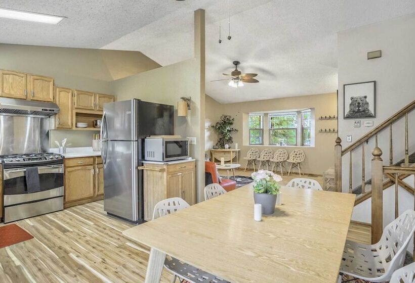 3brmountains & Hot Tubbring The Family