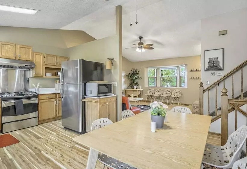 3brmountains & Hot Tubbring The Family