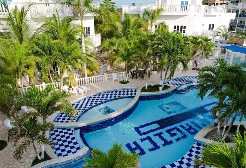 Apartahotel Isla Magica