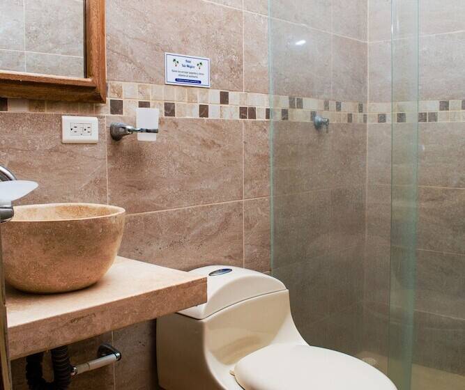 Apartahotel Isla Magica