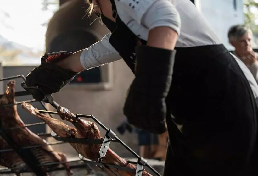 ホテル Explora El Chaltén