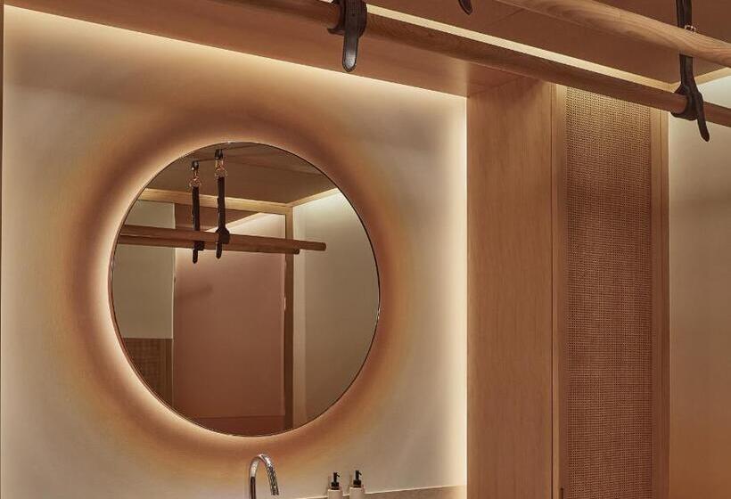 The Emory, Maybourne Hotel Collection