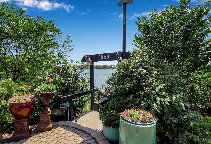 South Bridge Bed And Breakfast