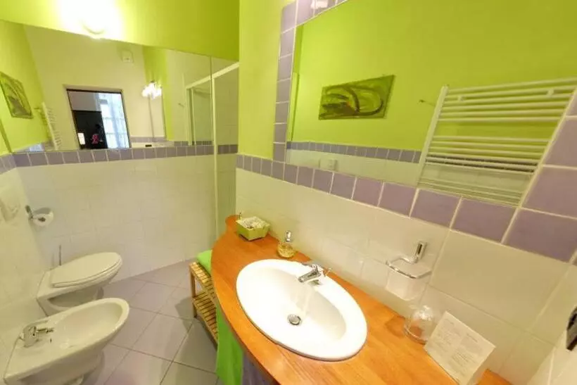 Aamiaismajoitus (B&B) Domus Aurea