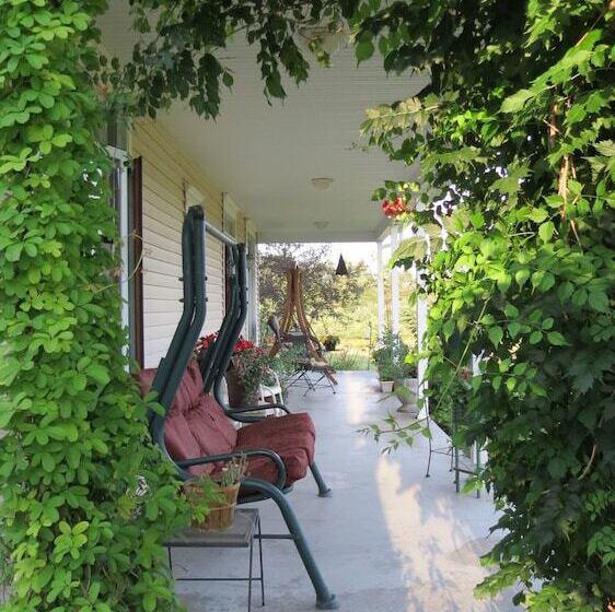 مبيت وإفطار Sweetfern Inn