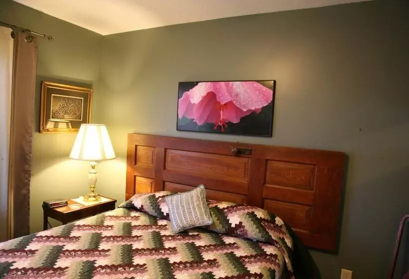 Aamiaismajoitus (B&B) Sweetfern Inn