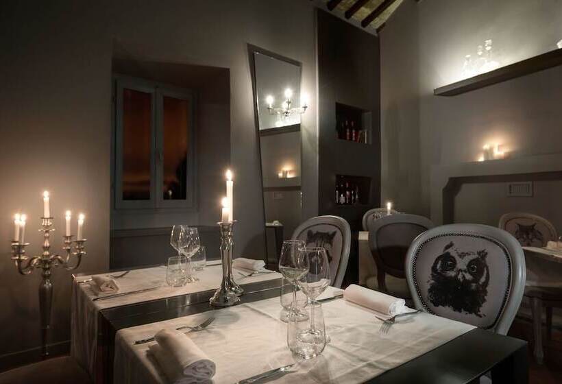 פונדק Castello Di Poreta