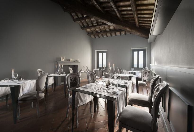 פונדק Castello Di Poreta