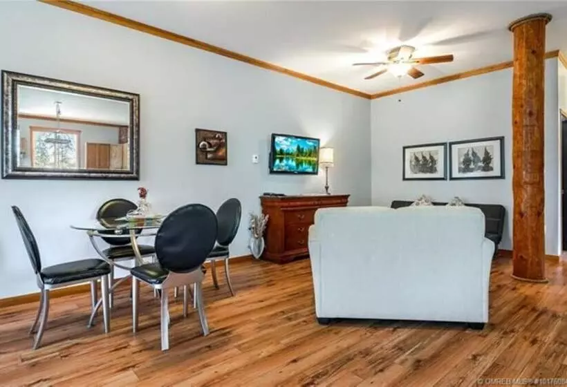 ホテル A Okanagan Lakeview Inn